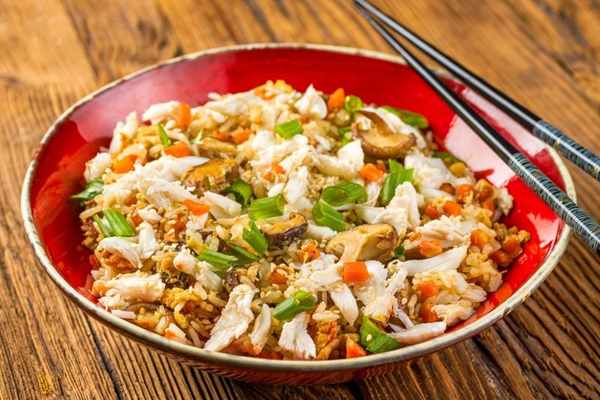 fried-rice-angle-close